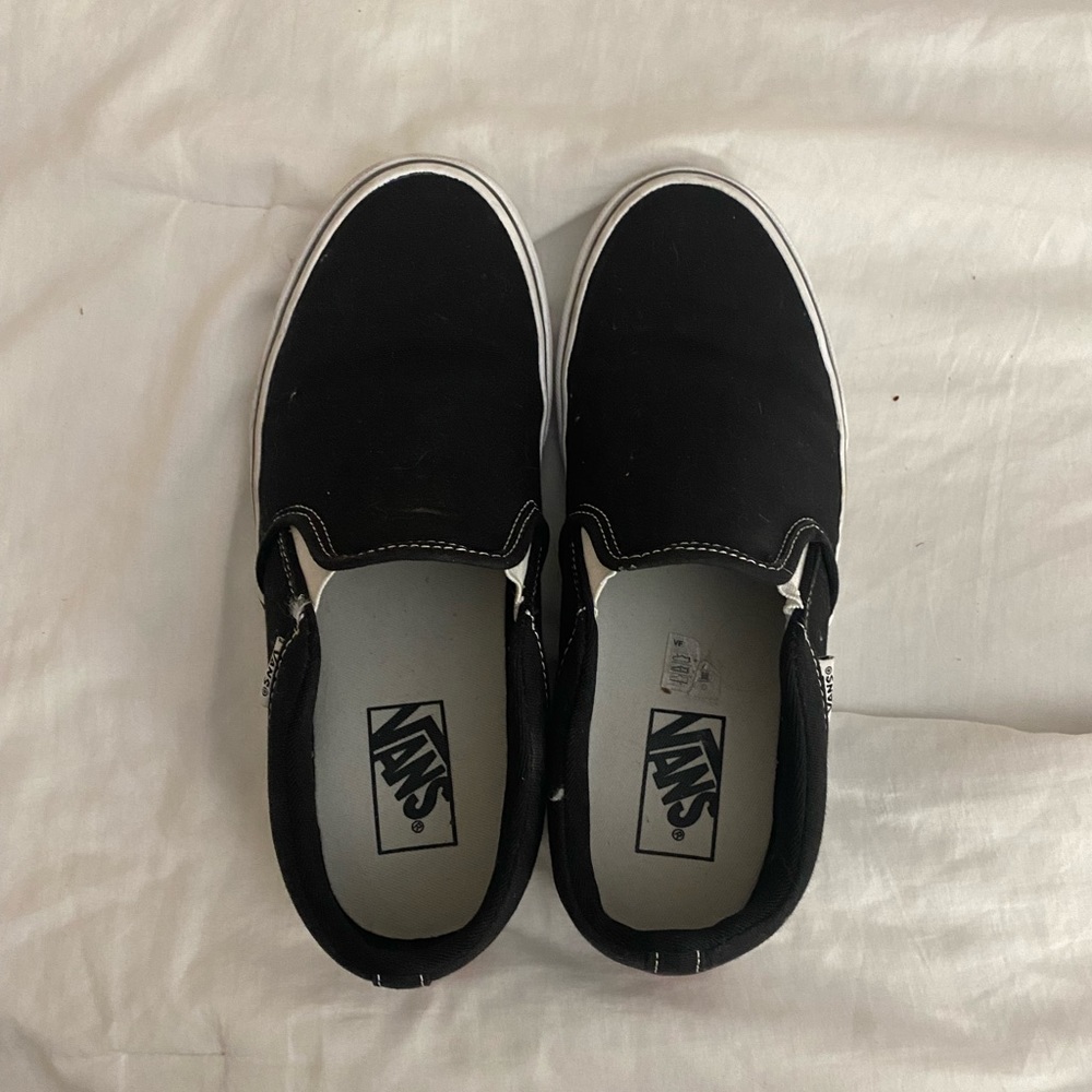 Vans Black Slip on Sneakers Size Women’s 9 / Mens 7 Great Condition!